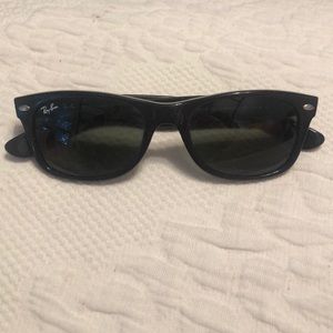RayBan Black Wayferer